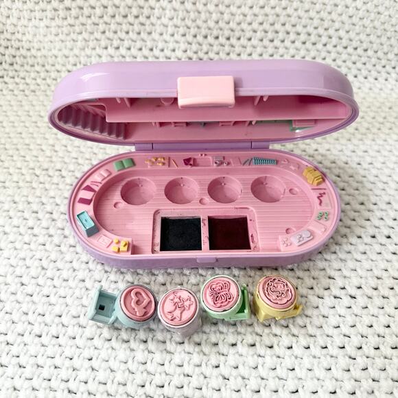 Polly Pocket Bluebird 1992 Stampin' School Play Set 4 Stamps Missing Desk Figure - Picture 8 of 9